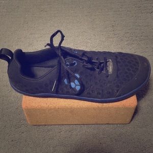 Vivobarefoot Men's Stealth Running Shoe